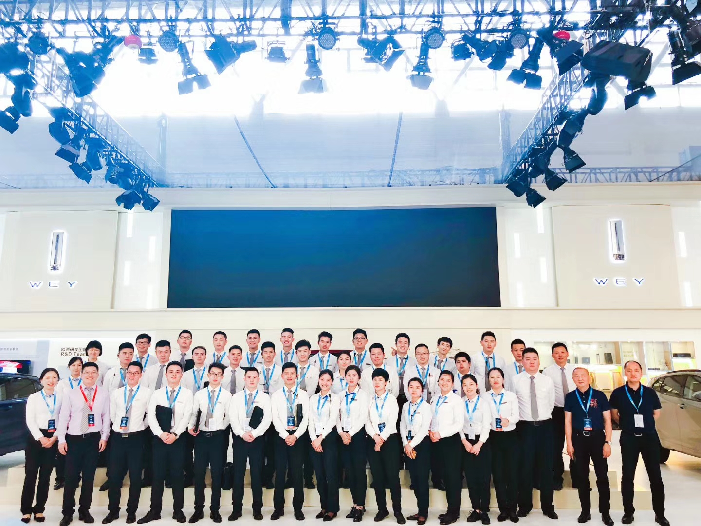 努力到無(wú)能為力，拼搏到感動(dòng)自己